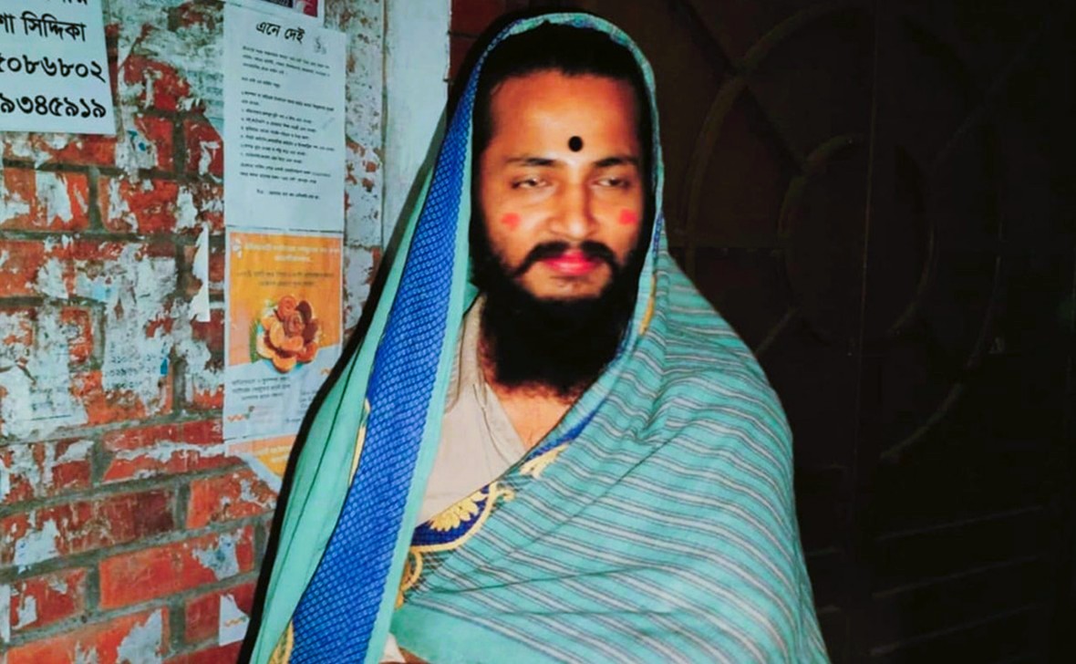Outsider boy detained from girls hostel at JU